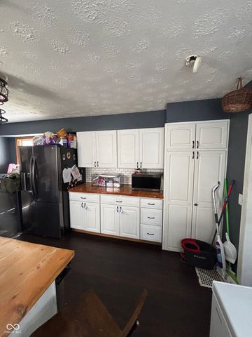 914 Elm Street, Shelbyville, IN 46176