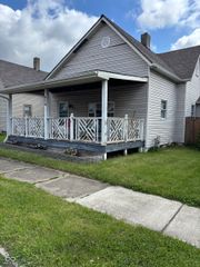 914 Elm Street, Shelbyville, IN 46176