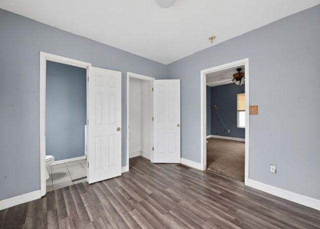 121 N ASH Avenue, Independence, MO 64053