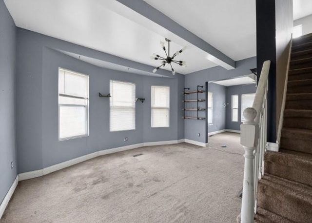 121 N ASH Avenue, Independence, MO 64053