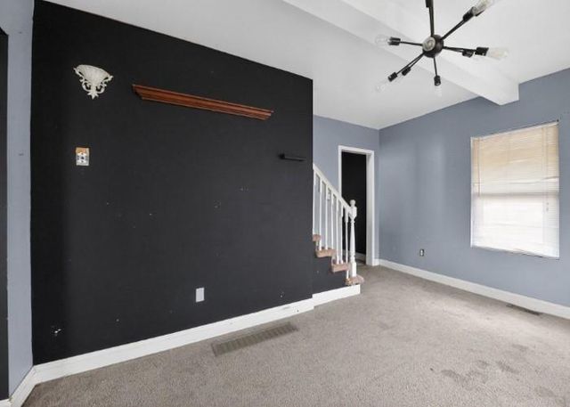 121 N ASH Avenue, Independence, MO 64053