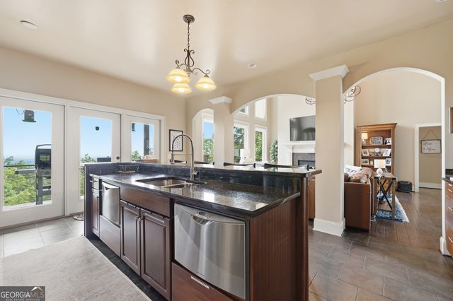 97 Eagle Ridge Trail, Cleveland, GA 30528