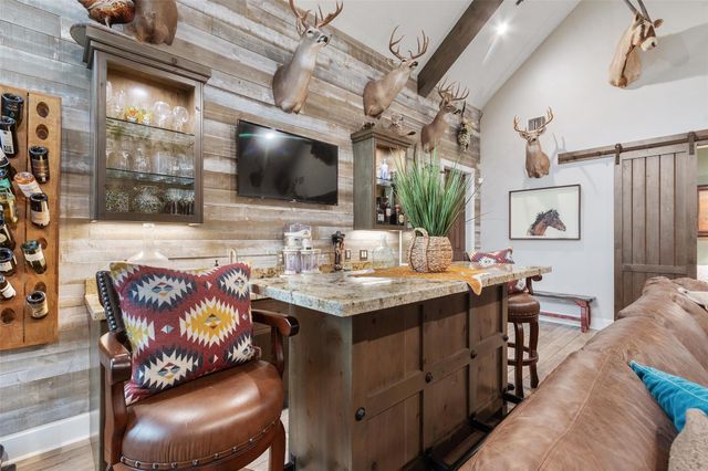 522 Whispering Meadow, Magnolia, TX 77355