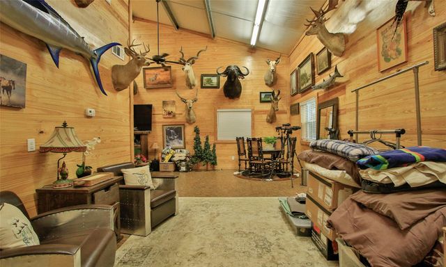 522 Whispering Meadow, Magnolia, TX 77355