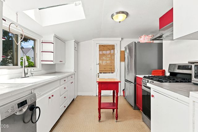 508 N Main Street, Ashland, OR 97520