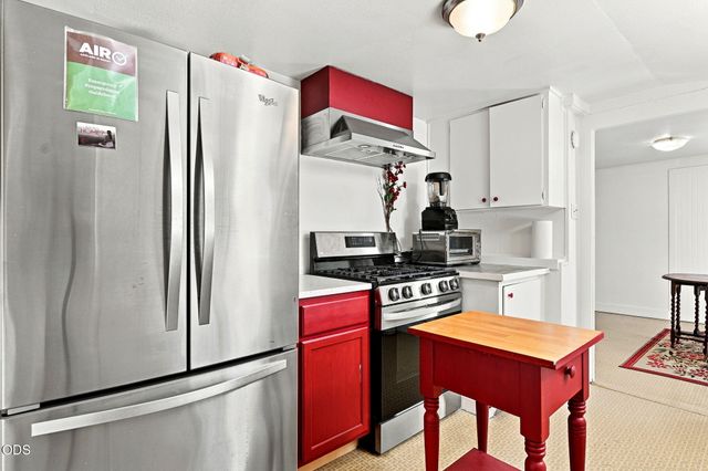508 N Main Street, Ashland, OR 97520