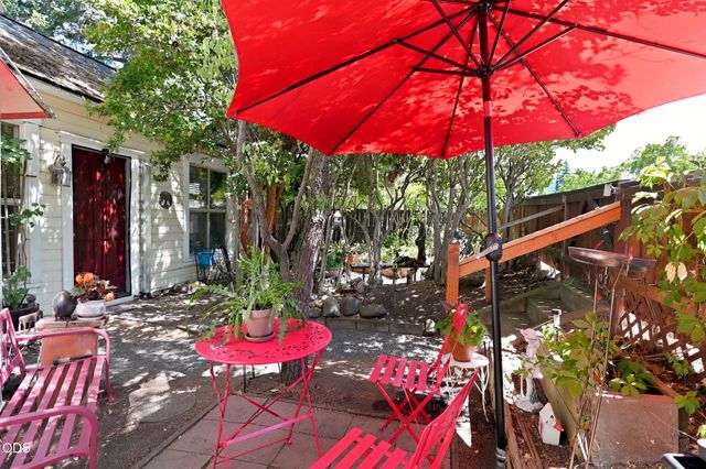508 N Main Street, Ashland, OR 97520