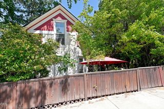 508 N Main Street, Ashland, OR 97520