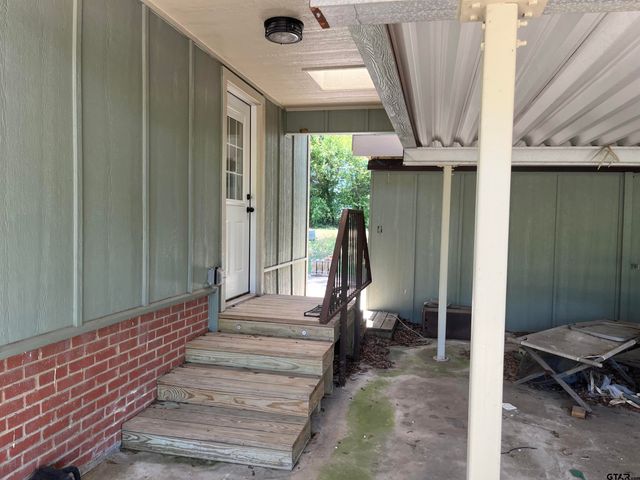 4955 St. Hwy 64, Ben Wheeler, TX 75754