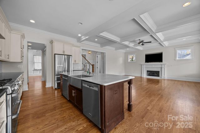 933 Sedgefield Road, Charlotte, NC 28209