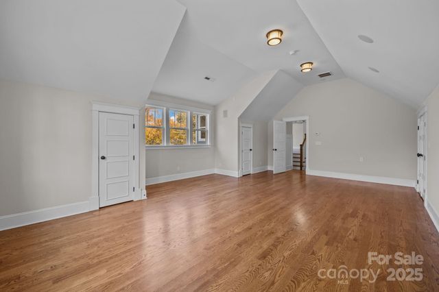 933 Sedgefield Road, Charlotte, NC 28209