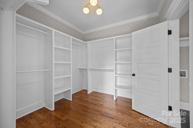 933 Sedgefield Road, Charlotte, NC 28209