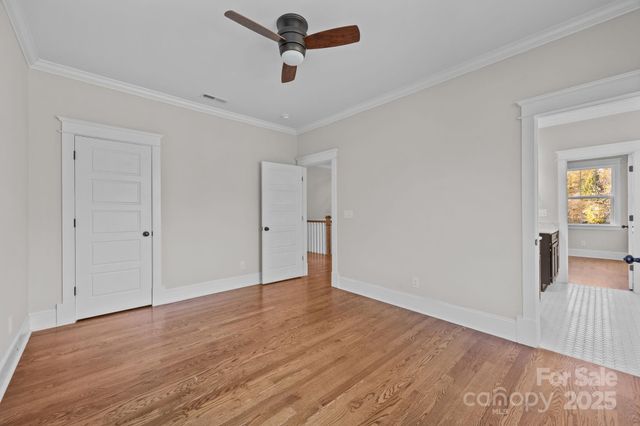 933 Sedgefield Road, Charlotte, NC 28209