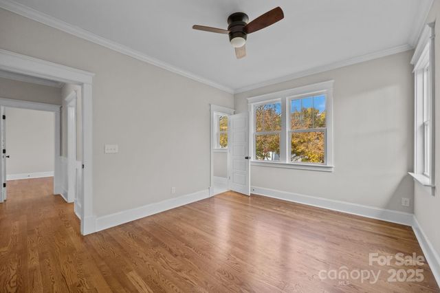 933 Sedgefield Road, Charlotte, NC 28209