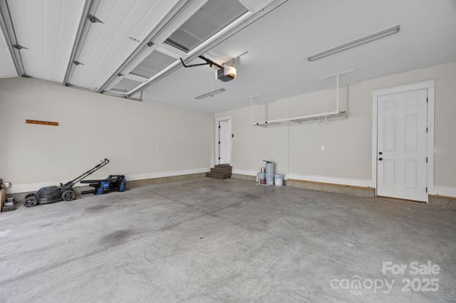 933 Sedgefield Road, Charlotte, NC 28209