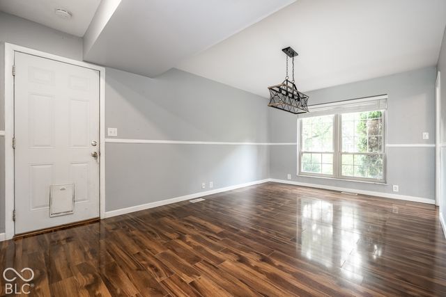 72 Parkview Road, Carmel, IN 46032