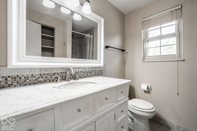 72 Parkview Road, Carmel, IN 46032