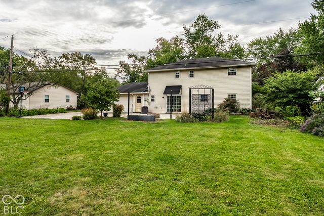 72 Parkview Road, Carmel, IN 46032