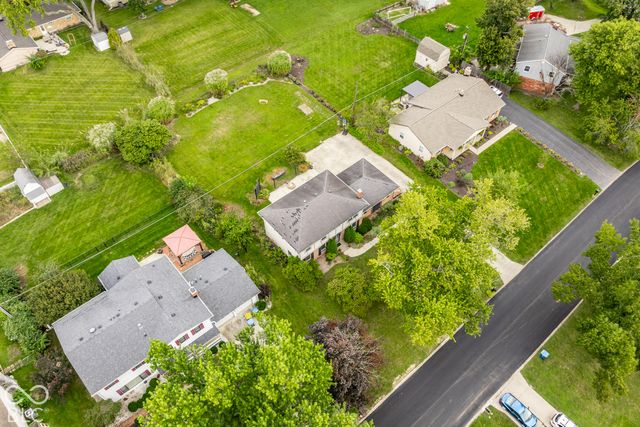 72 Parkview Road, Carmel, IN 46032