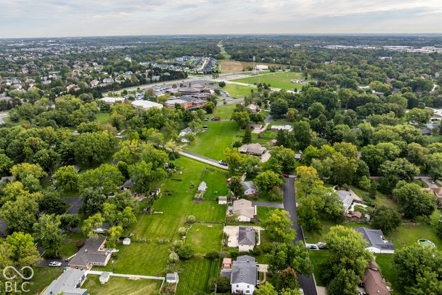 72 Parkview Road, Carmel, IN 46032