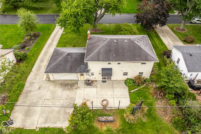 72 Parkview Road, Carmel, IN 46032