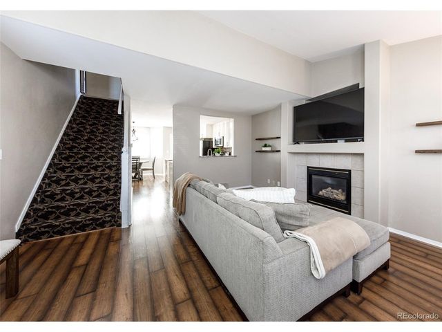 5515 Many Springs Dr, Colorado Springs, CO 80923