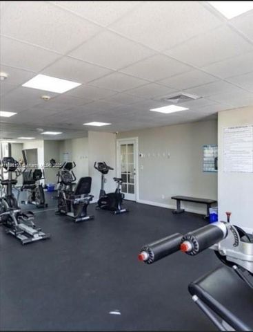 8025 SW 107th Ave 112, Miami, FL 33173