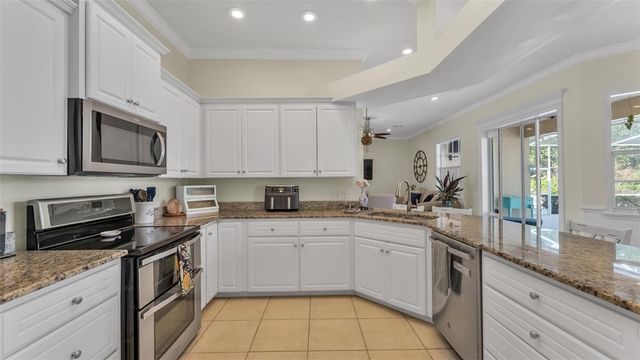 6764 HIGH KNOLL DRIVE, Lakeland, FL 33813