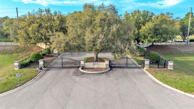 6764 HIGH KNOLL DRIVE, Lakeland, FL 33813