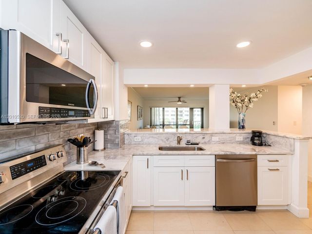 5000 N Ocean Blvd 506, Lauderdale By The Sea, FL 33308