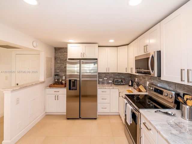 5000 N Ocean Blvd 506, Lauderdale By The Sea, FL 33308