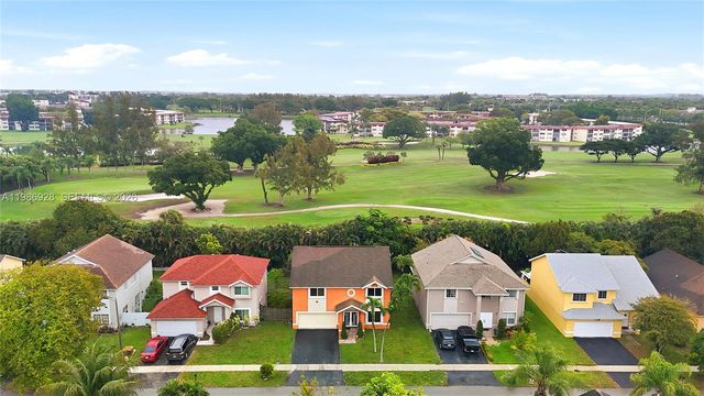 1421 SW 97th Ave, Pembroke Pines, FL 33025