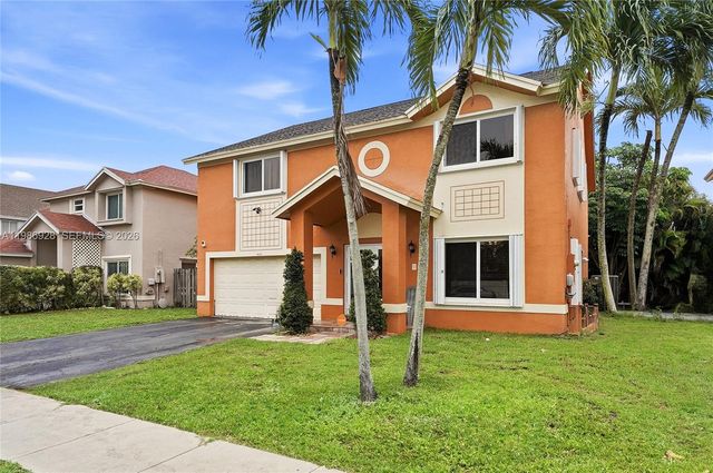 1421 SW 97th Ave, Pembroke Pines, FL 33025