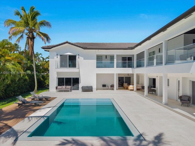 431 Layne Blvd, Hallandale Beach, FL 33009