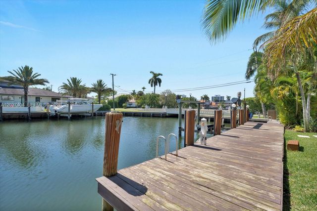 431 Layne Blvd, Hallandale Beach, FL 33009
