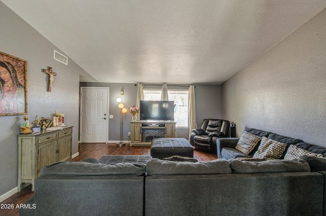 3642 N 72nd Drive, Phoenix, AZ 85033