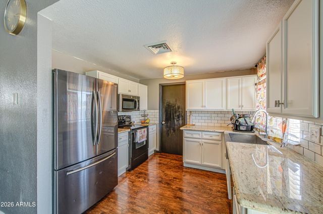 3642 N 72nd Drive, Phoenix, AZ 85033
