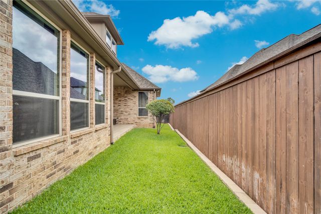 6409 Vintage Lake Drive, Arlington, TX 76016