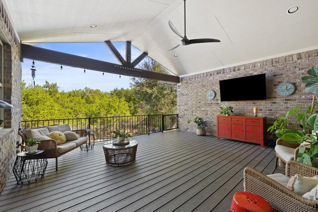 290 Brentwood DR, Austin, TX 78737