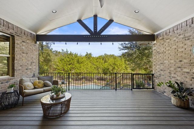 290 Brentwood DR, Austin, TX 78737