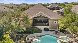 290 Brentwood DR, Austin, TX 78737