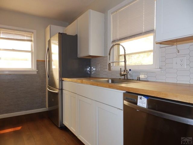 1422 Palmer Ave, Pueblo, CO 81004