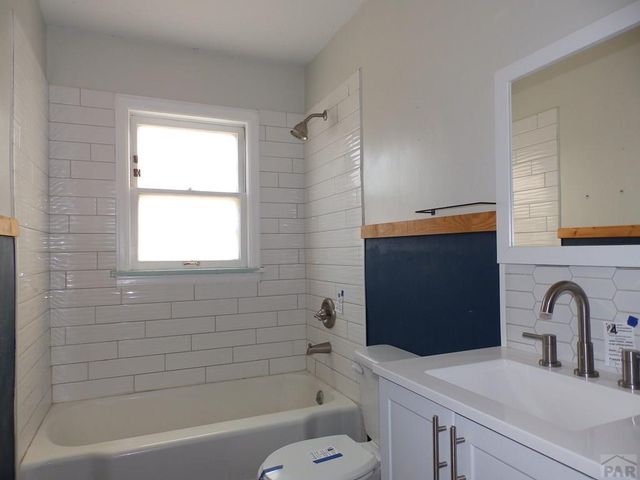 1422 Palmer Ave, Pueblo, CO 81004
