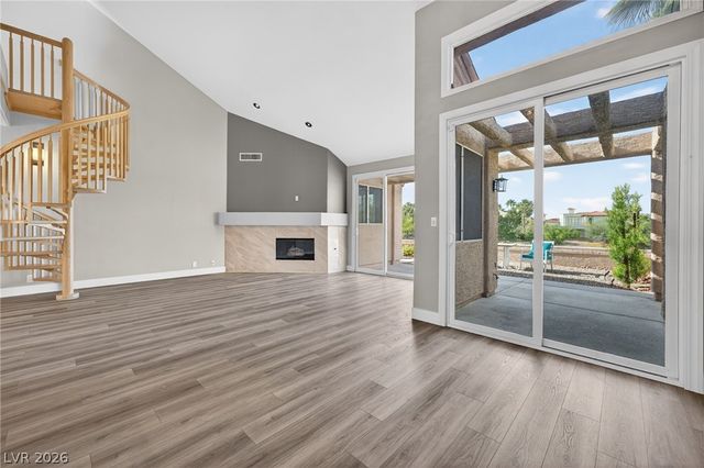 8185 Round Hills Circle, Las Vegas, NV 89113
