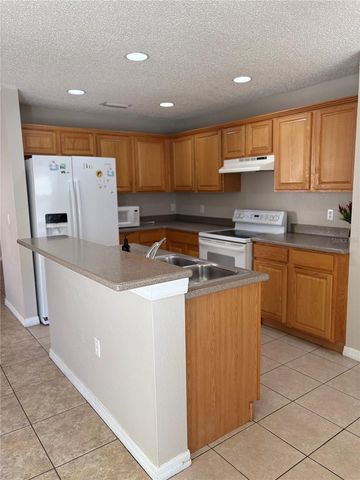 2853 CLIFFE COURT, Oviedo, FL 32765