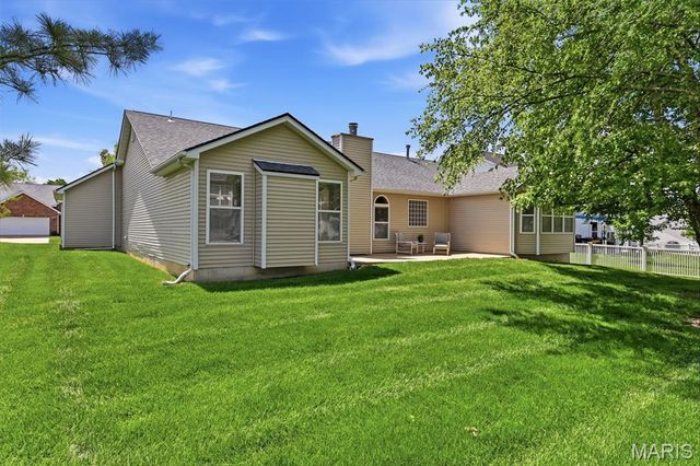 417 Parkshire Place Drive, Dardenne Prairie, MO 63368
