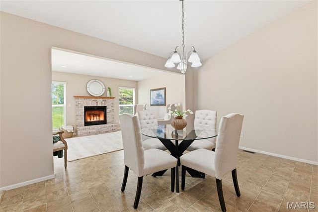 417 Parkshire Place Drive, Dardenne Prairie, MO 63368