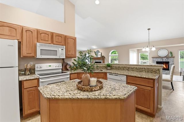 417 Parkshire Place Drive, Dardenne Prairie, MO 63368