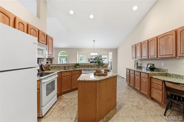 417 Parkshire Place Drive, Dardenne Prairie, MO 63368