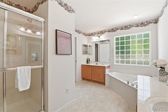 417 Parkshire Place Drive, Dardenne Prairie, MO 63368